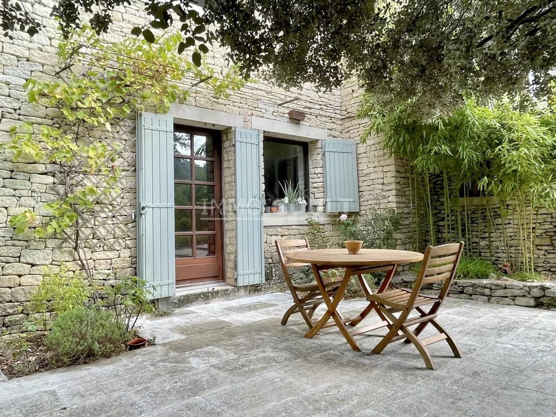 House in Gordes, Provence-Alpes-Côte d'Azur, France 5 - 14761071