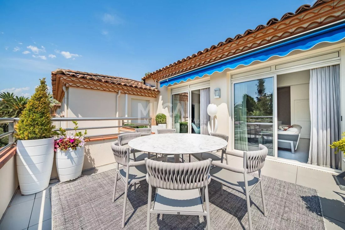 Apartment in Juan les Pins-Gallice, Antibes, France 1 - 14857141