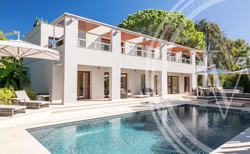 Villa in Saint-Jean-Cap-Ferrat, Provence-Alpes-Côte d'Azur, France 1