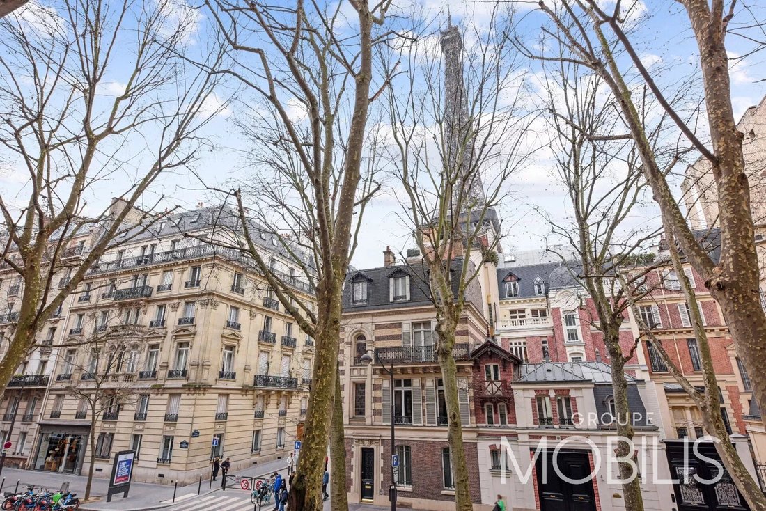 Apartment in Gros Caillou, Paris 7e Arrondissement, Paris 2 - 13090006