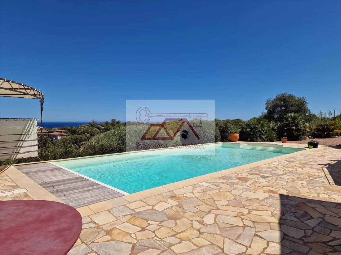 Villa in Sainte-Lucie-de-Porto-Vecchio, Corsica, France 4 - 14782908