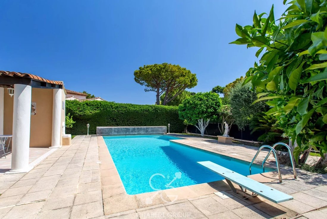 Villa en Villefranche-sur-Mer, Provenza-Alpes-Costa Azul, Francia 3 - 14863742