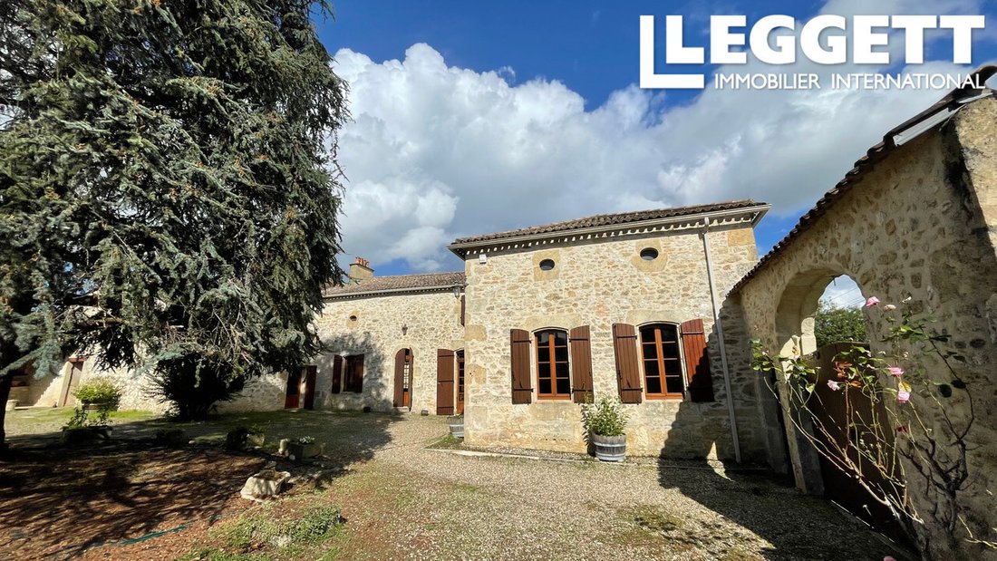 House in Saint-Sulpice-de-Faleyrens, Nouvelle-Aquitaine, France 4 - 14869807
