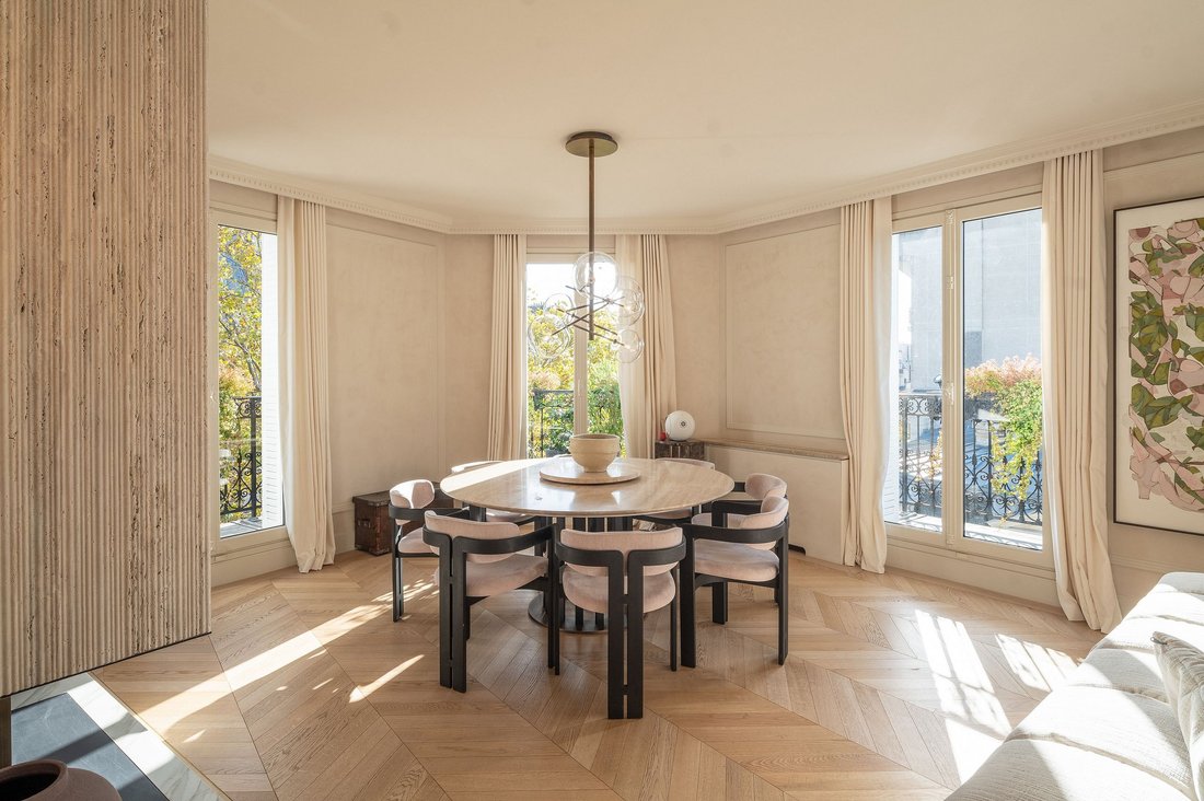 Apartment in Bois de Boulogne, Paris 16e Arrondissement, Paris 5 - 14025632