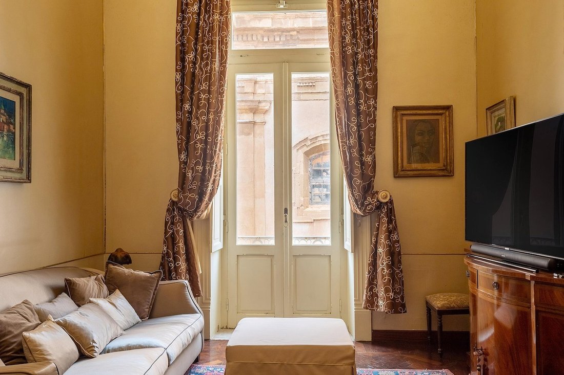 Apartment in Historic Center, Marsala, Sicily 4 - 14871311