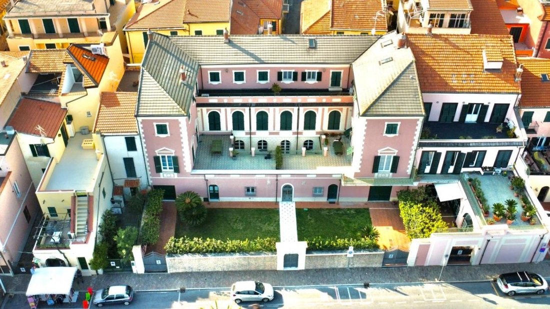 Chateau in Ceriale, Liguria, Italy 1 - 14871406
