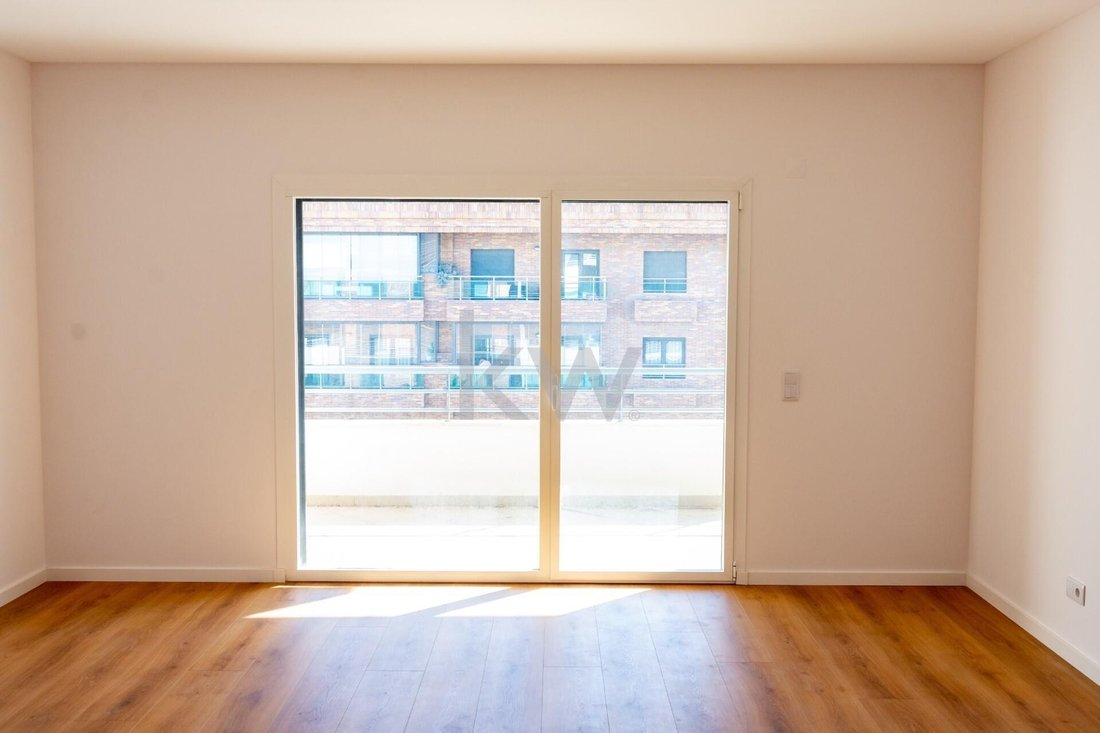 Apartment in Odivelas, Lisbon, Portugal 2 - 14770540