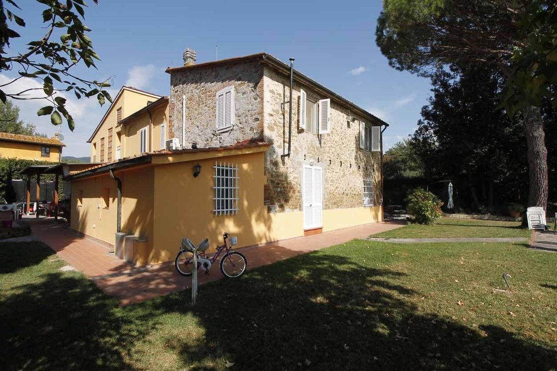 Farm Ranch in Center, Vinci, Tuscany 2 - 14873257