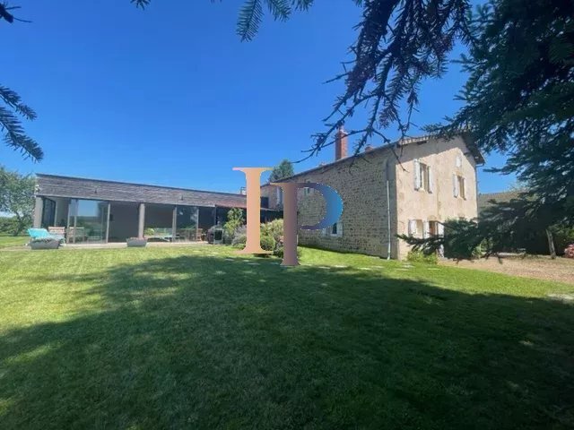 House in Saint-Christophe-en-Brionnais, Bourgogne – Franche-Comté, France 3 - 14531157
