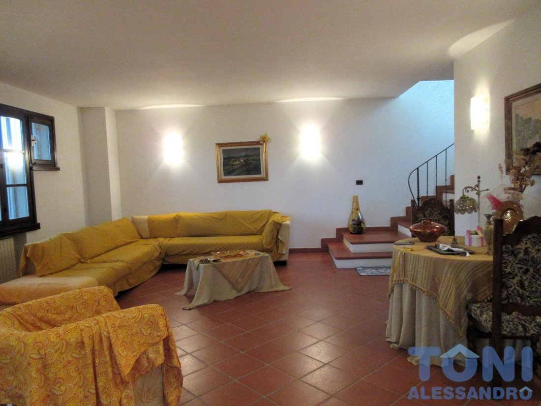 Villa in Center, Cerreto Guidi, Tuscany 3 - 14873395