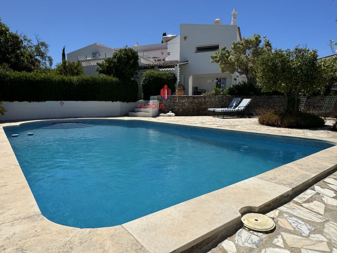 Villa in Alcantarilha, Algarve, Portugal 1 - 14851772