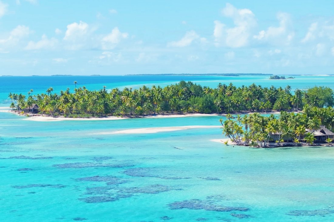 Private Island in Rangiroa, French Polynesia 2 - 14872534