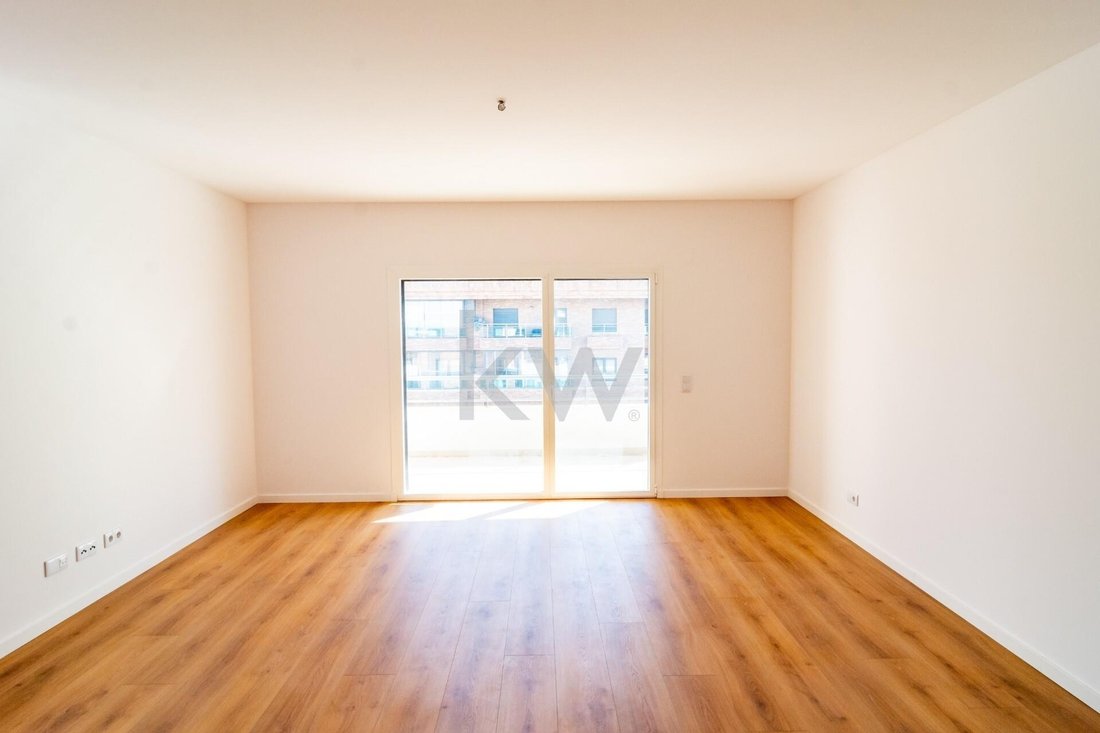 Apartment in Odivelas, Lisbon, Portugal 1 - 14770512
