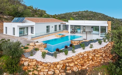 House in Loule (Sao Clemente), Algarve, Portugal 1