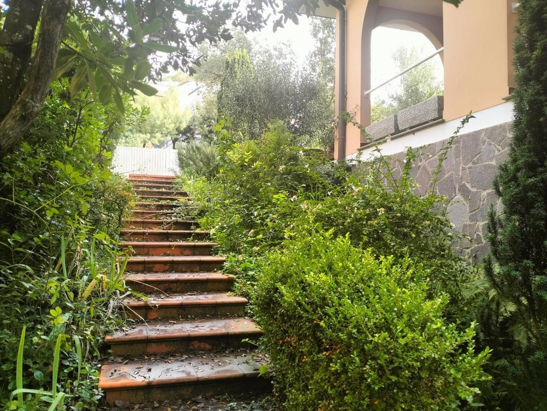 Country House in Montenero, Livorno, Tuscany 4 - 14873387