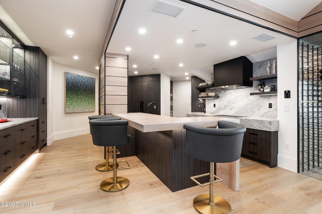 Stunning Penthouse With Breathtaking Views In Edwards, Colorado, United