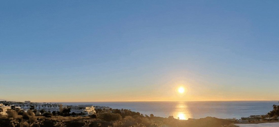 Villa in Fuengirola, Andalusia, Spain 1 - 14110350