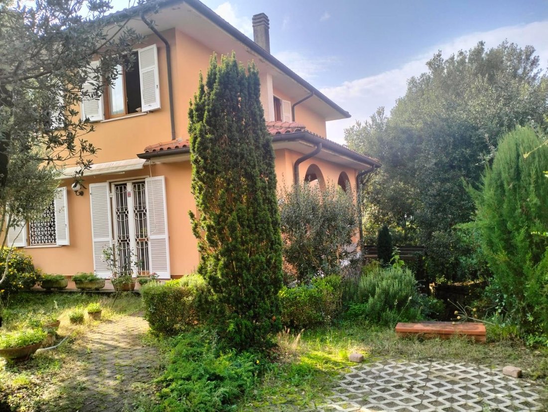 Country House in Montenero, Livorno, Tuscany 1 - 14873387