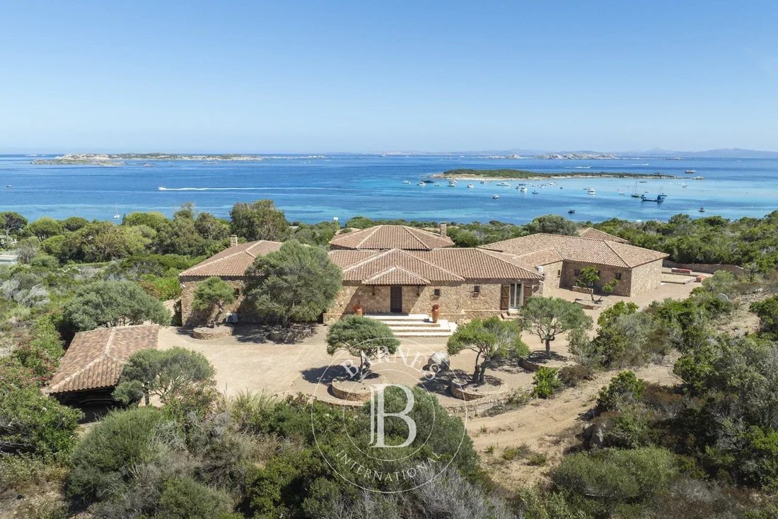 Villa in Bonifacio / Bunifaziu, Corsica, France 3 - 12947876
