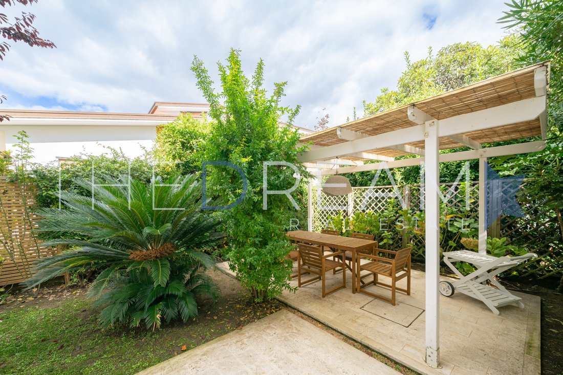 Villa in Center, Forte dei Marmi, Tuscany 4 - 14874895