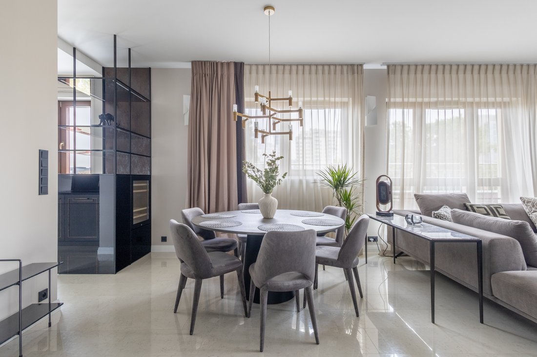 Luxury Apartment With Expansive Terrace In Warsaw, Masovian Voivodeship