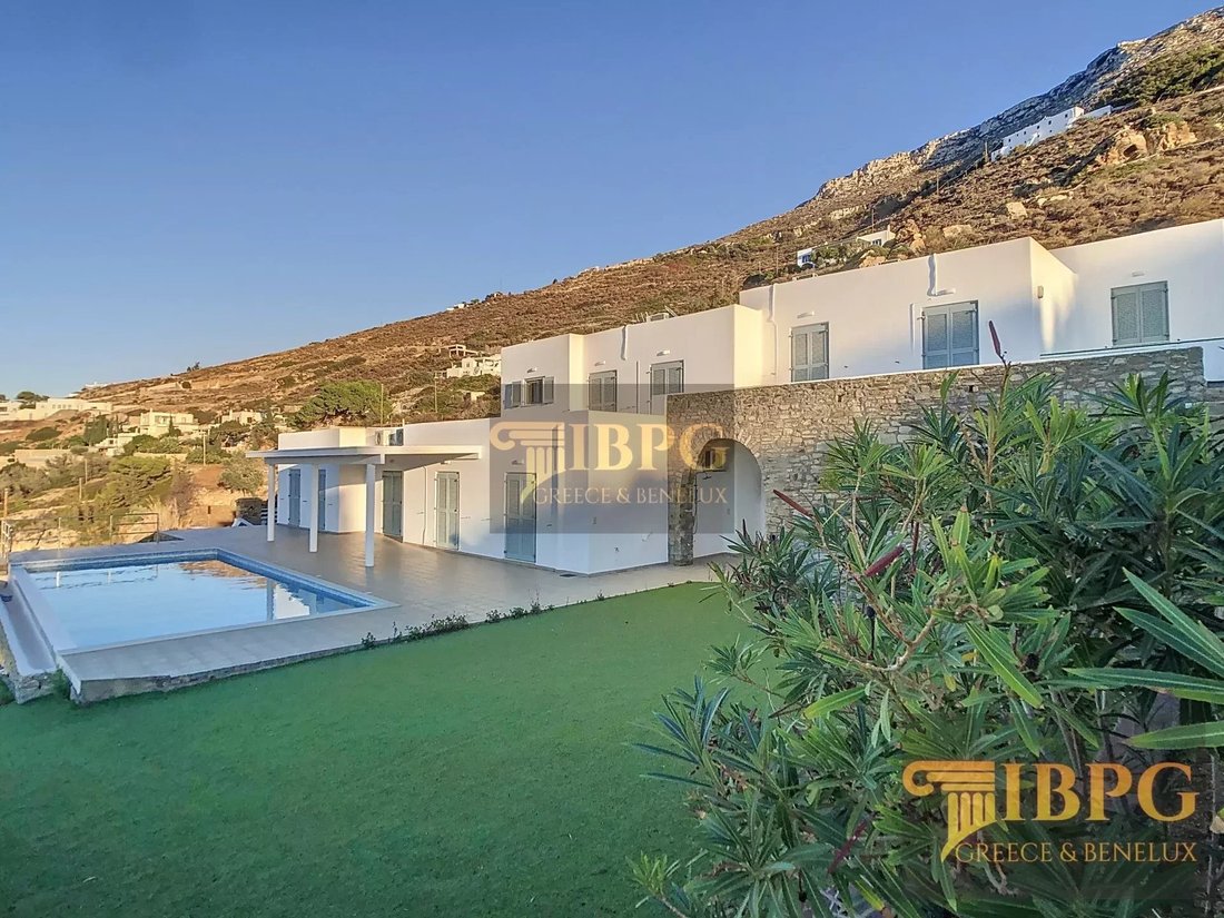 Villa in Cyclades, Aegean, Greece 5 - 13504033
