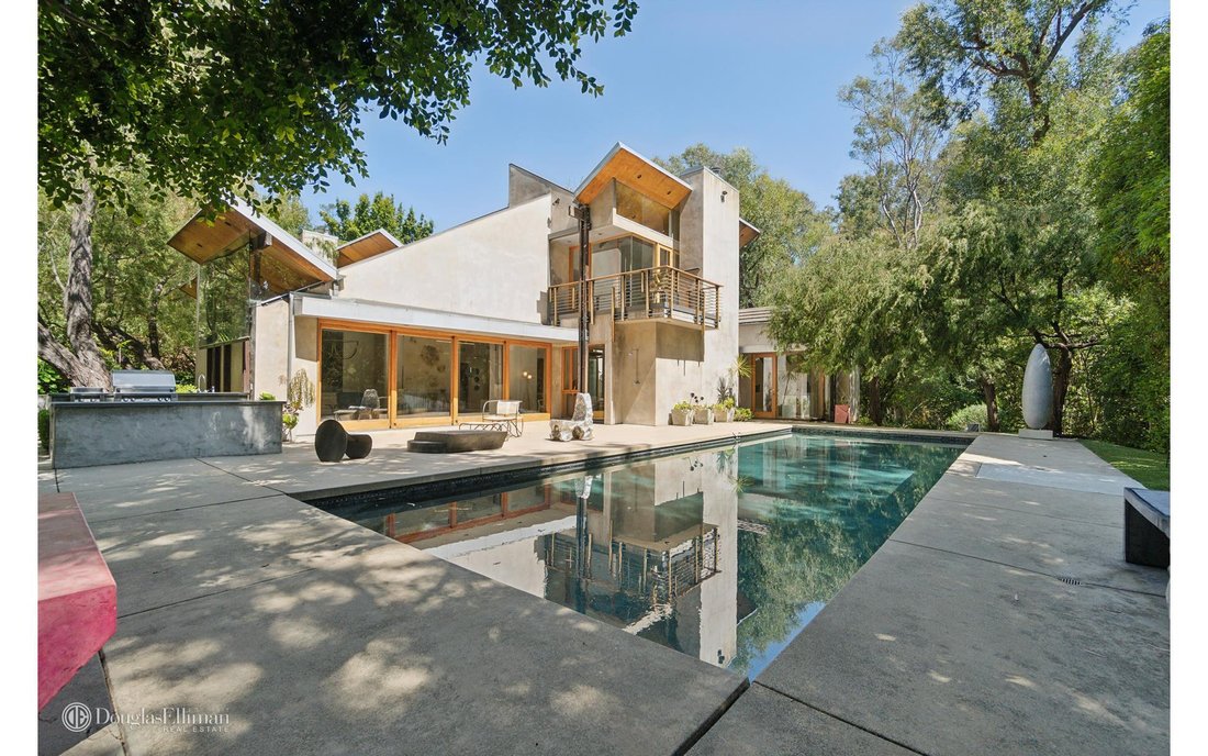 House Los Angeles In Los Angeles, California, United States For Sale