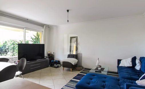 Castle for Sale in Coulaines, Pays de la Loire, France