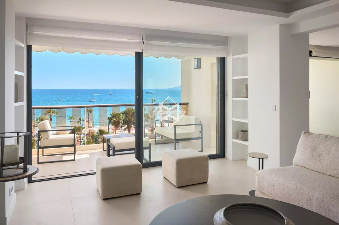 Apartment in Cannes, Provence-Alpes-Côte d'Azur, France 3 - 12620427