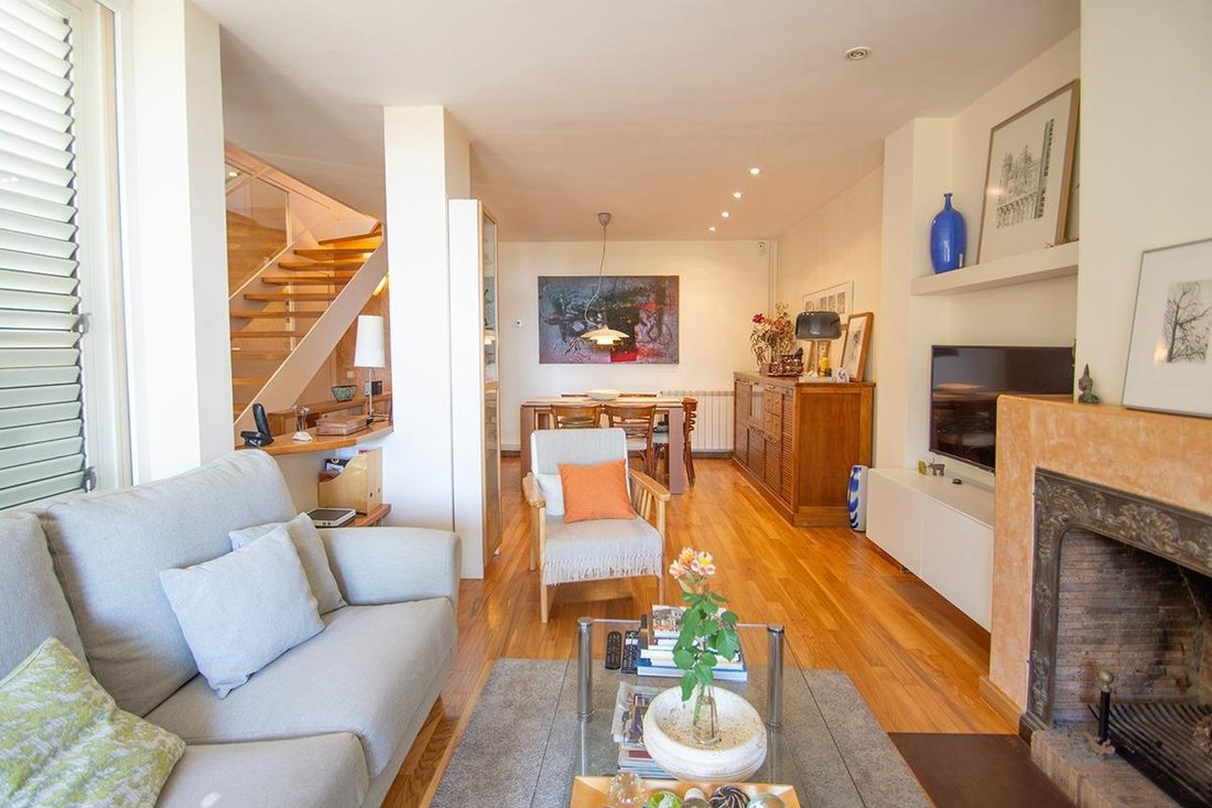 Barcelona Villa In Barcelona, Catalonia, Spain For Sale (14875839)