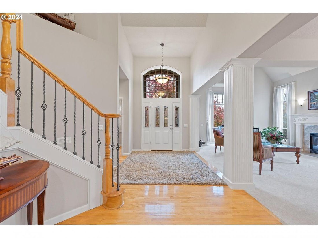 3028 Sabo Lane In West Linn, Oregon, United States For Sale (14882293)