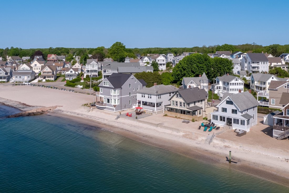 Crescent Beach Direct Waterfront In East Lyme, Ct, United States For