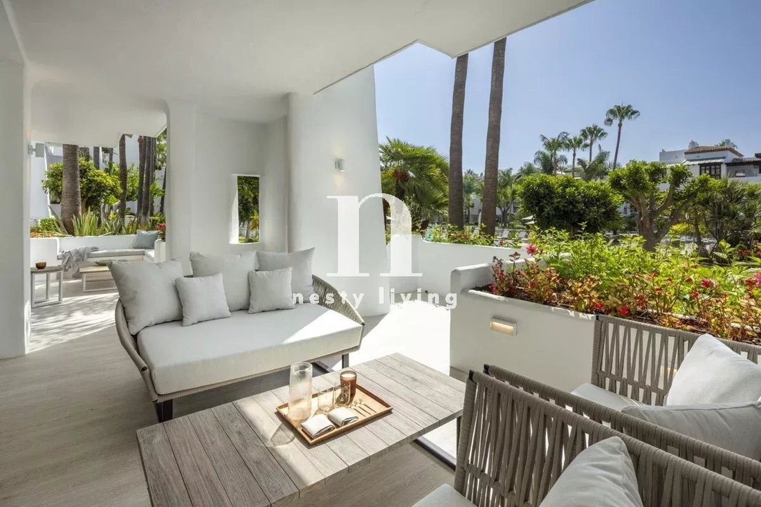 Apartment in Marbella, Andalusia, Spain 2 - 14267272