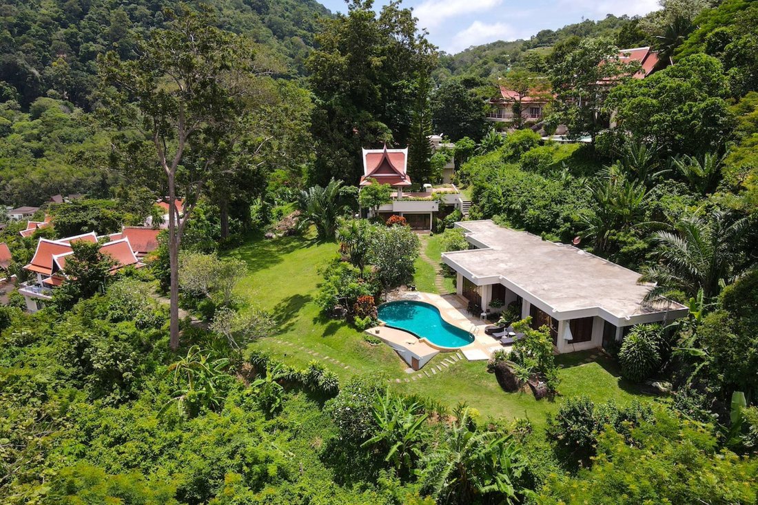 Villa in Kamala, Phuket, Thailand 1 - 14883480