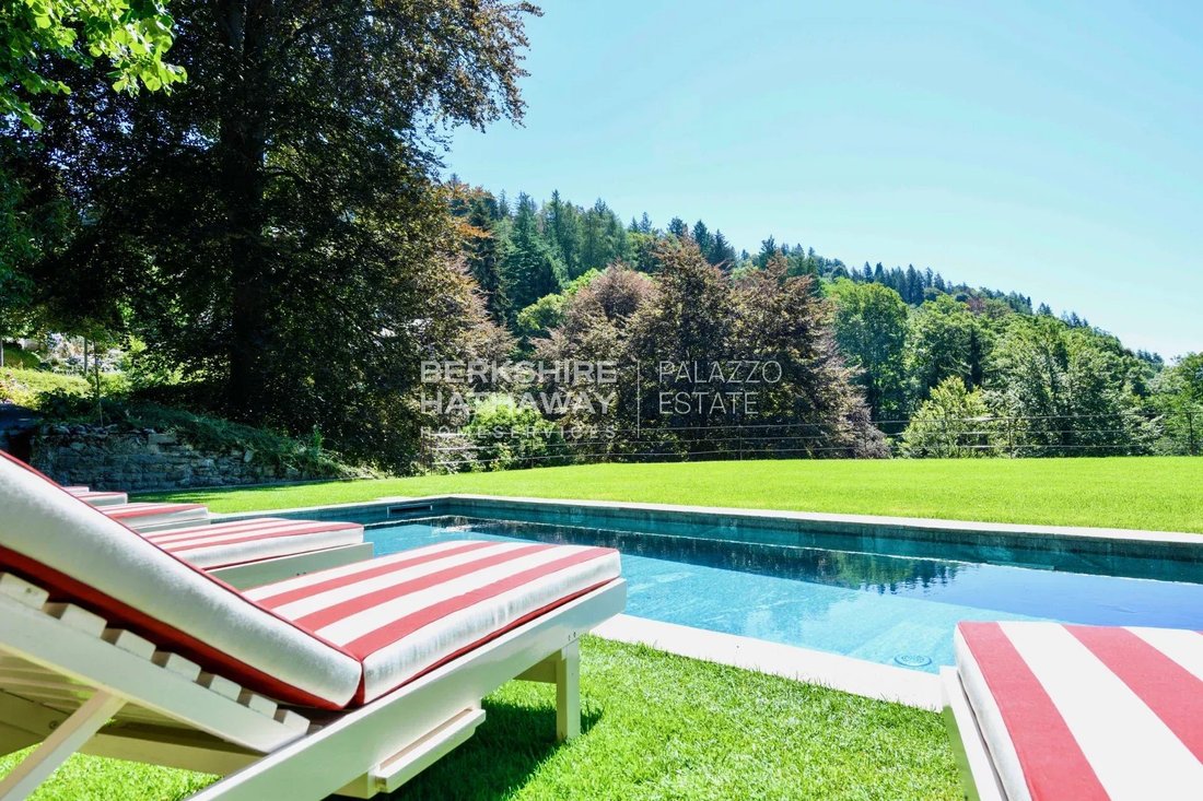Villa en Brunate, Lombardía, Italia 1 - 14390139