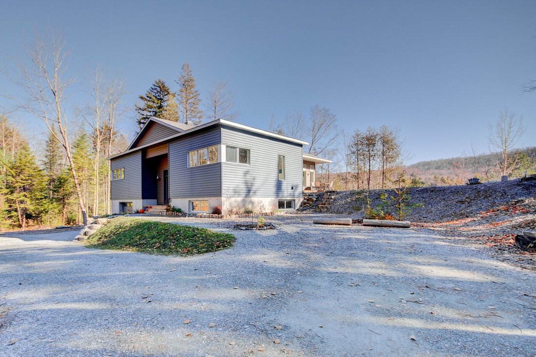 Eastman, Estrie In Eastman, Quebec, Canada For Sale (14887067)