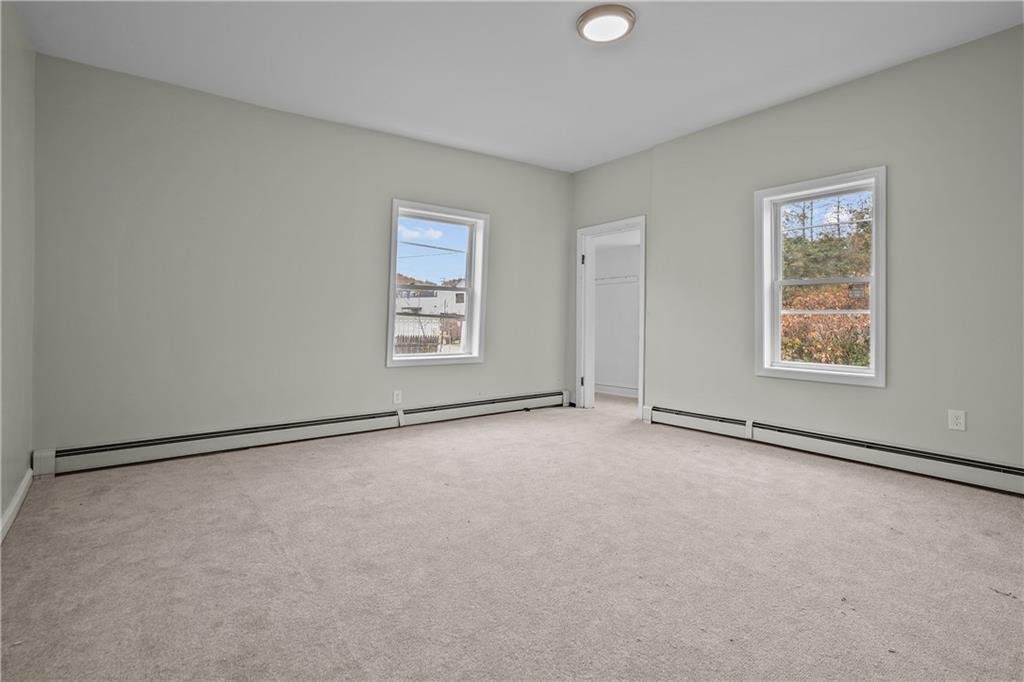 9 Bedrooms Multi Family Home In West Warwick, Rhode Island, United