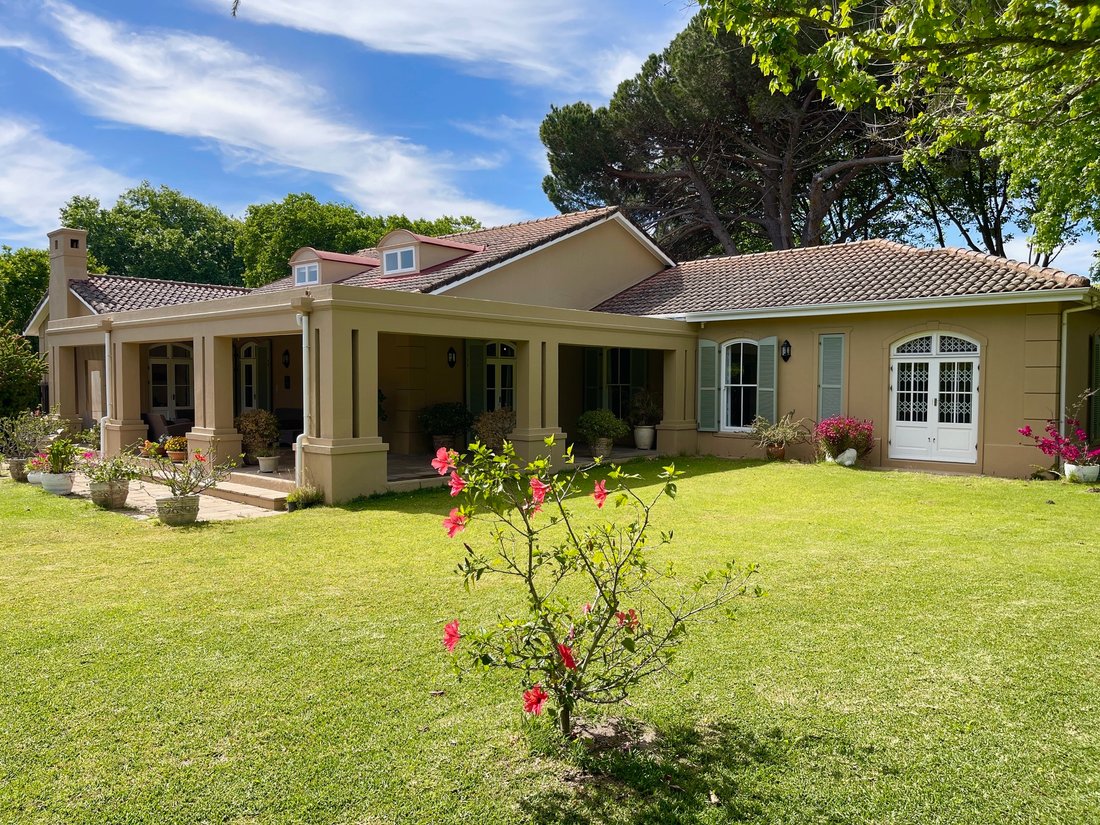 Magnificent, Large, North Facing Home In Cape Town, Western Cape, South