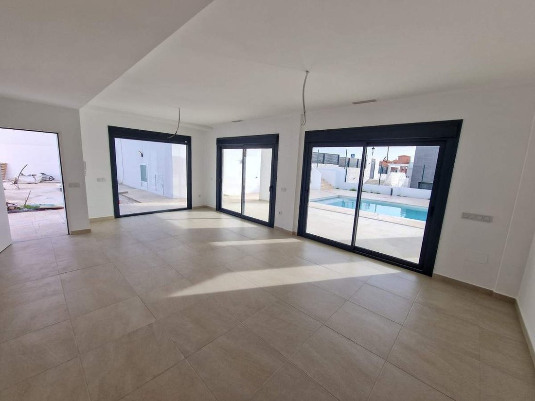 Villa in Manilva, Andalusia, Spain 3 - 14884929