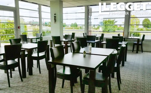 Chateau Château In Deux Sèvres