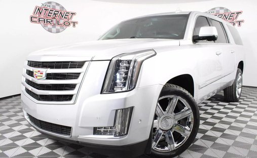 2020 Cadillac Escalade ESV Luxury Sport Utility 4D in Lincoln, NE, United States 1