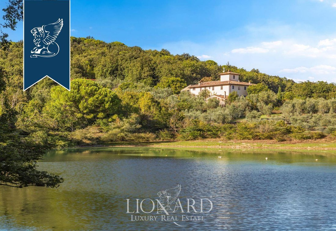Villa in Rignano sull'Arno, Tuscany, Italy 1 - 14885804