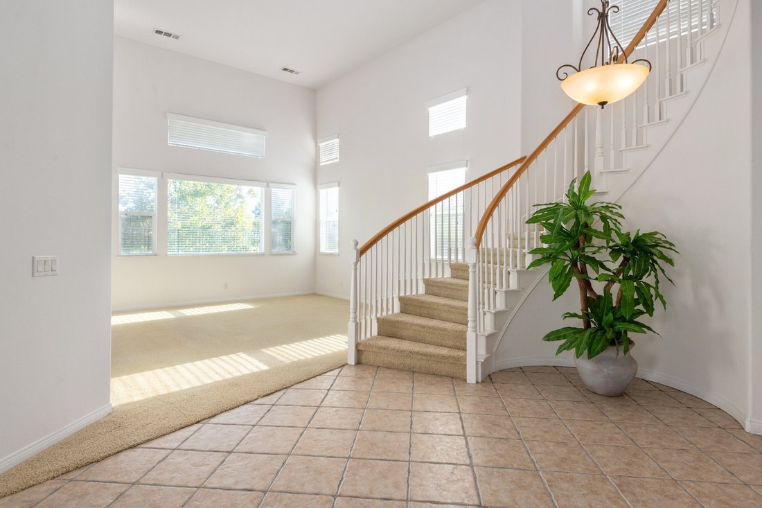 34113 Castle Pines Dr In Yucaipa, California, United States For Sale