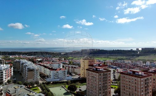 Terrain à Vialonga, Lisbonne, Portugal 1