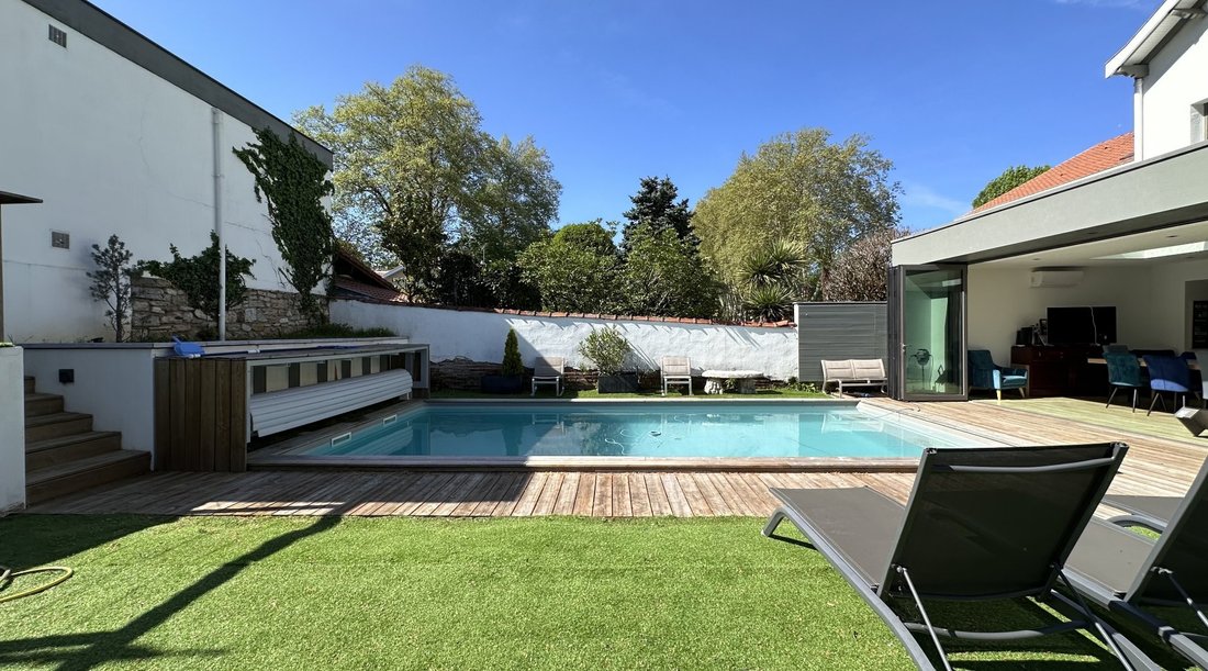 Maison Bourgeoise De Type 8 Pieces De 320 M2 In Dax, Nouvelle Aquitaine