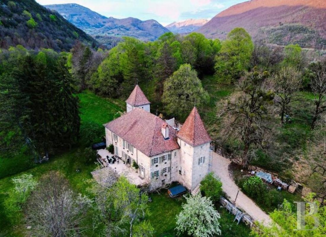 Whispers of the Alps: A Secluded Château Crowned in Forest and Sky