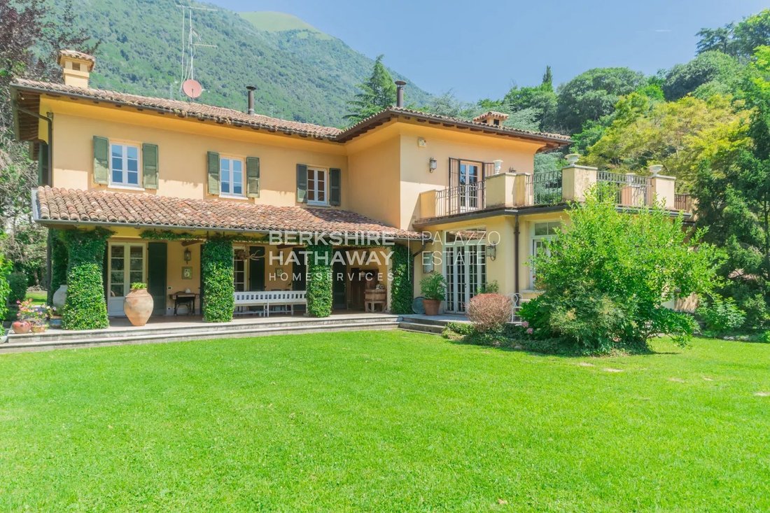 Villa à Ossuccio, Lombardie, Italie 5 - 14533886