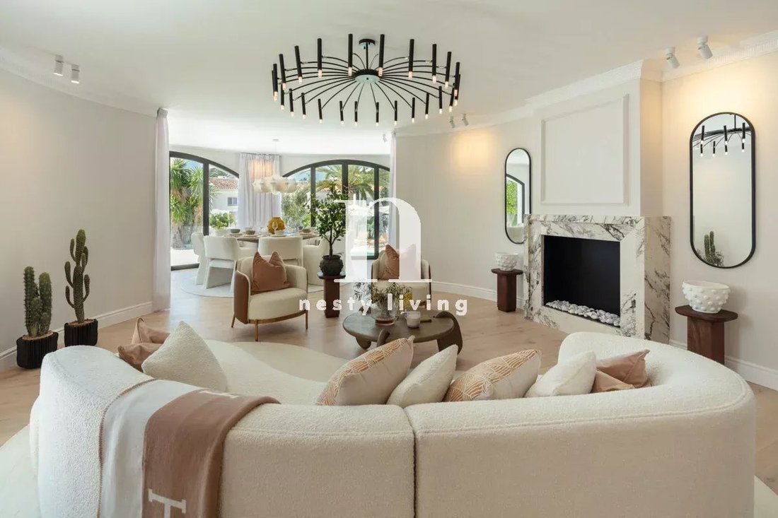 Villa in Nueva Andalucia, Marbella, Spain 2 - 14272419