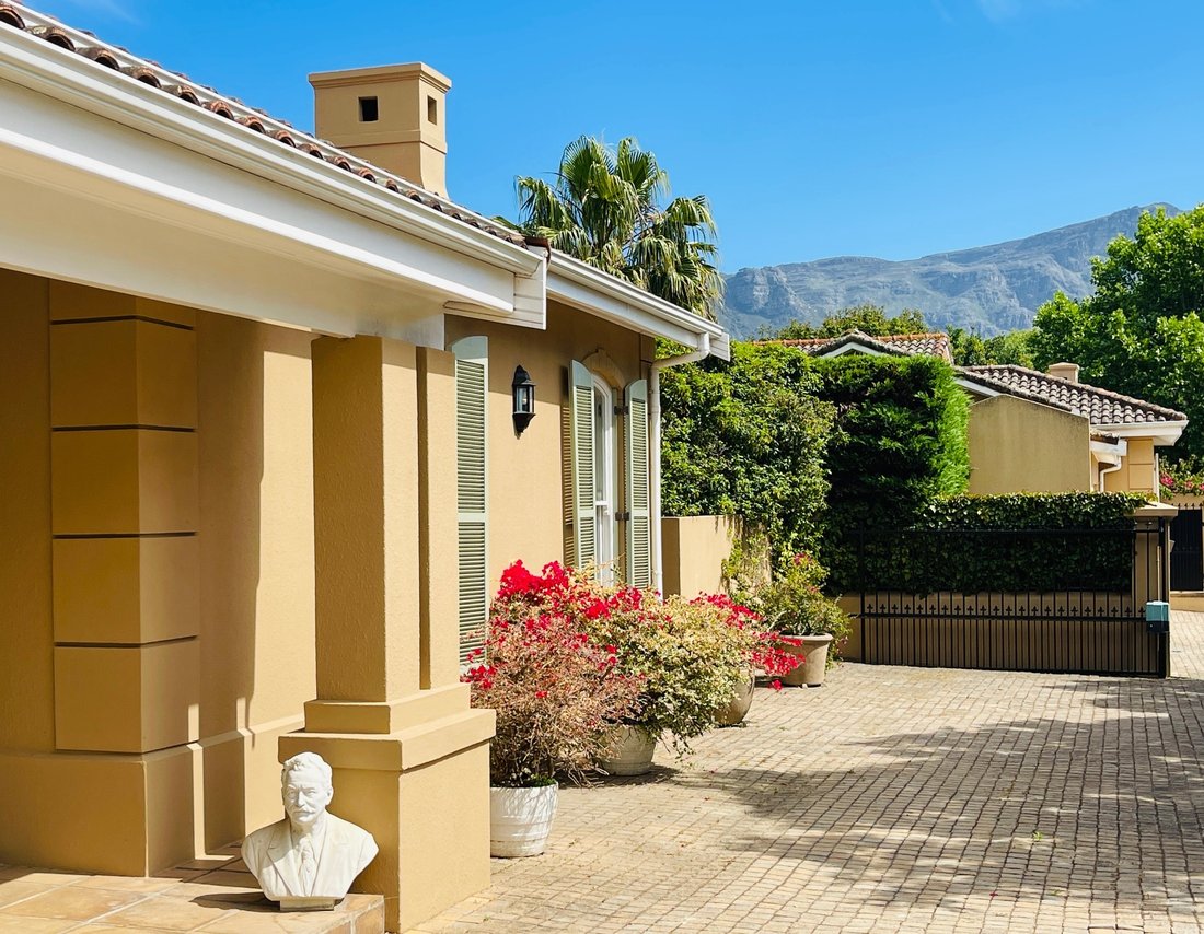 Magnificent, Large, North Facing Home In Cape Town, Western Cape, South