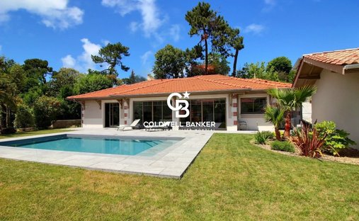 House in Pereire-Ville-d'Hiver, Arcachon, France 1